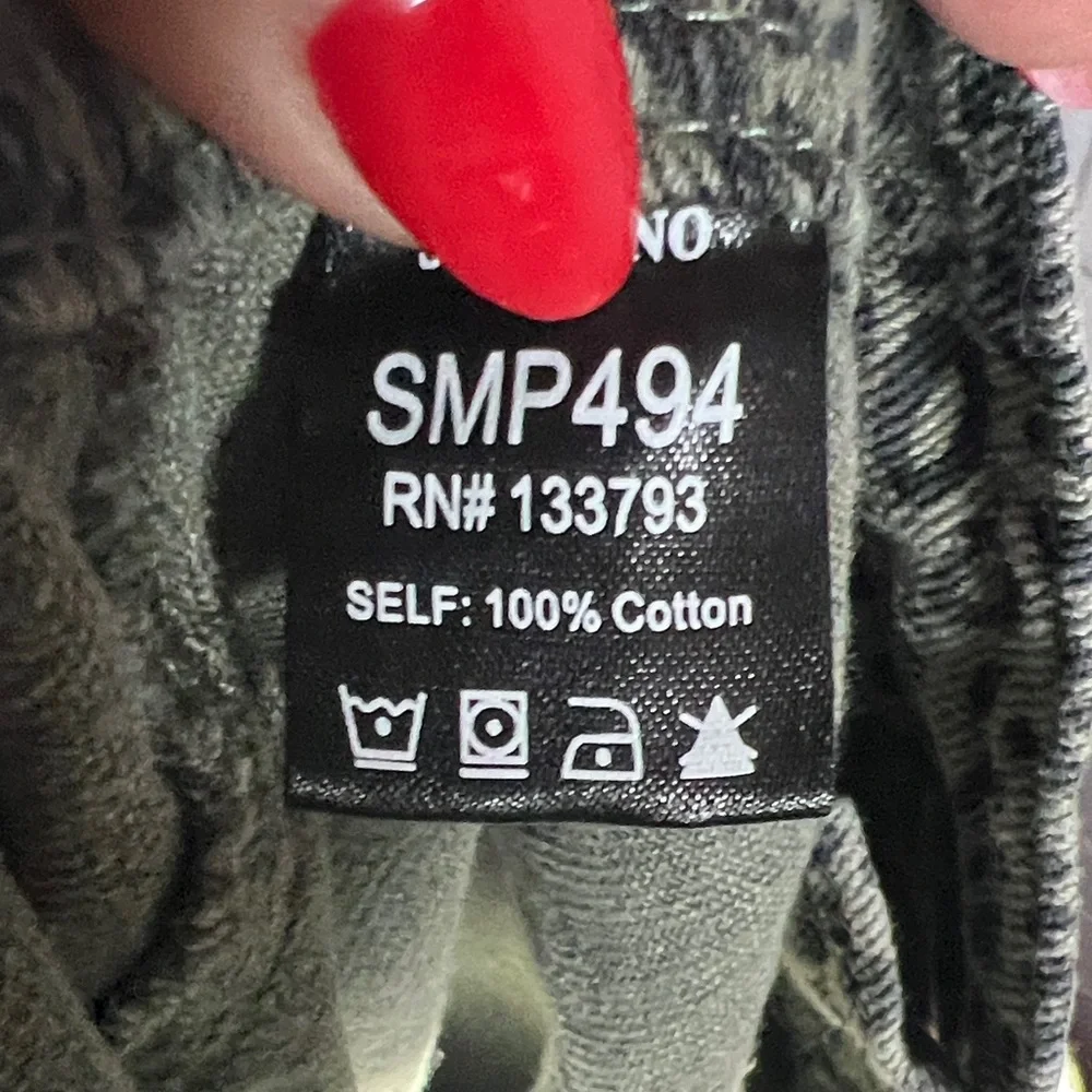 POL Green Leopard Print Joggers with Lace Details - Picture 4 of 4
